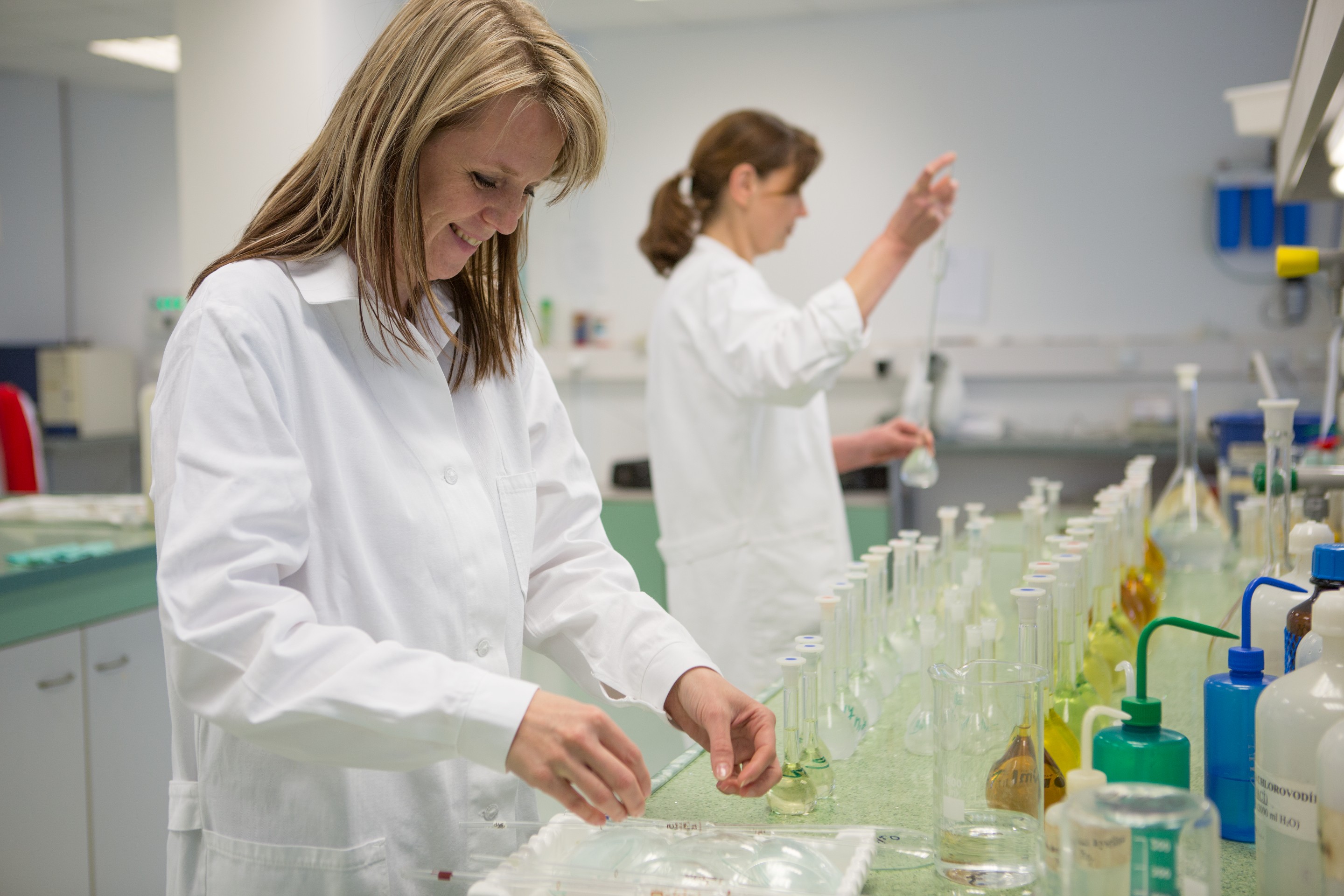 eminent-partner/laborator-vyroba_20141_m